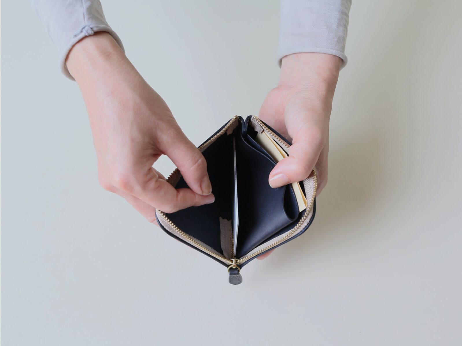 ファスナーミニ財布写真7