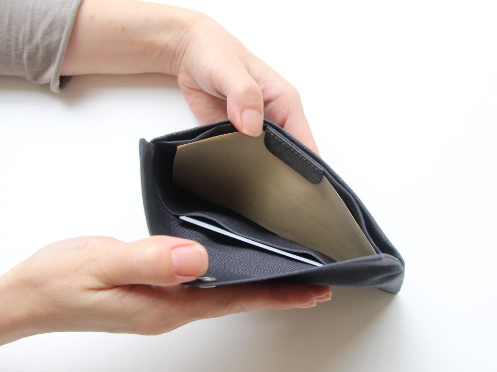 薄長財布写真10