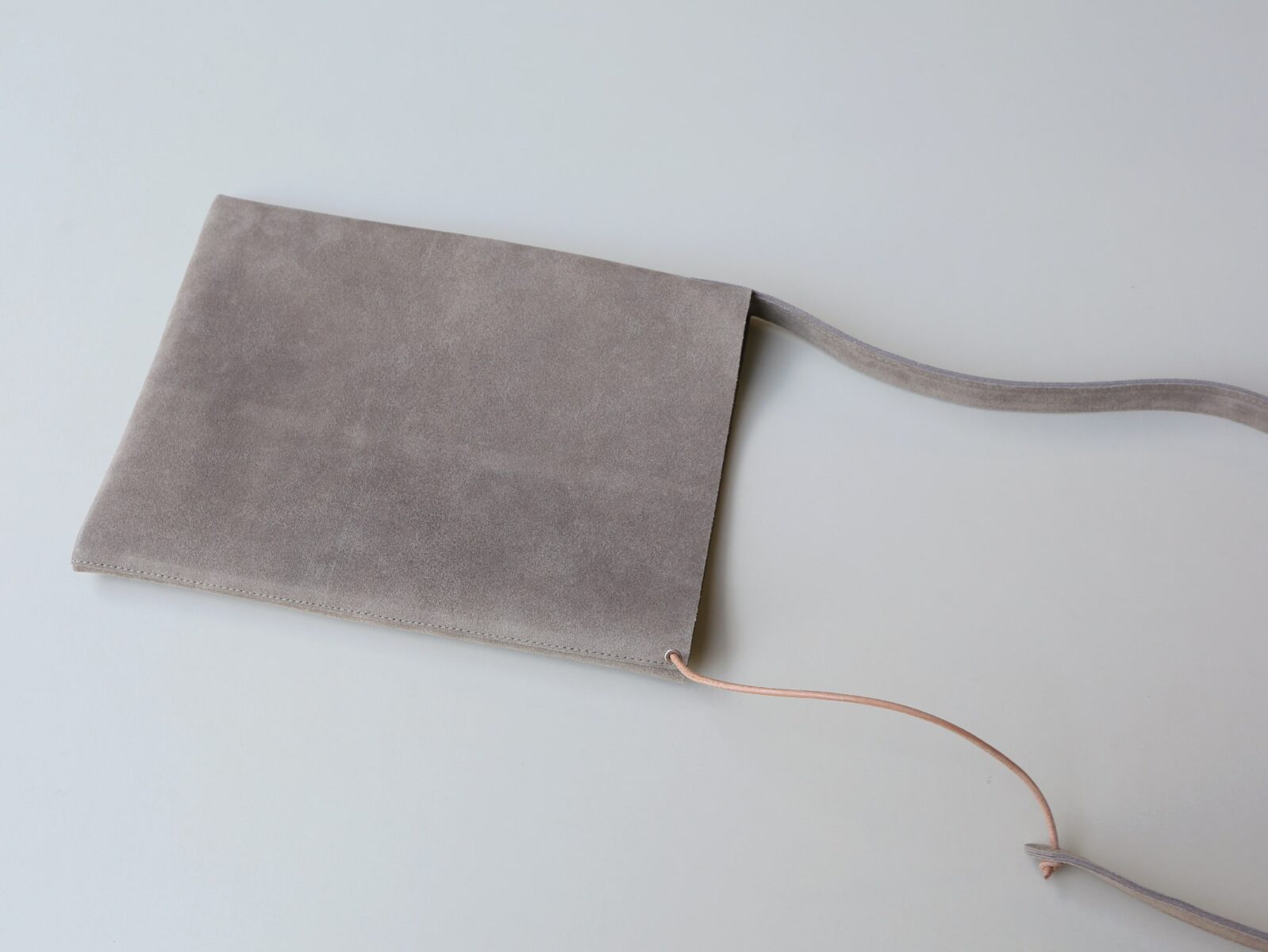 フラットショルダー写真4